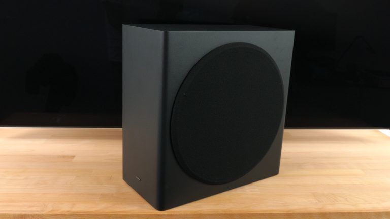 The external subwoofer of the Samsung HW-Q800A