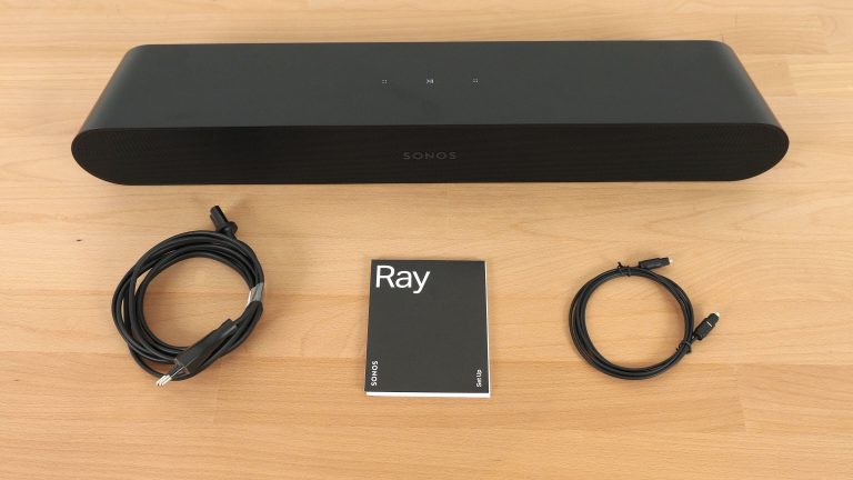 The scope of delivery of the Sonos Ray